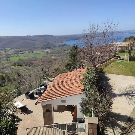 Casa Vacanza Terrazza Sul Lago Montefiascone Exterior photo